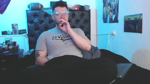 Snapshot of brad_hot_boy chatting on 06-02-26, 01:40 brad hot boy online show from 06-02-26, 01:40