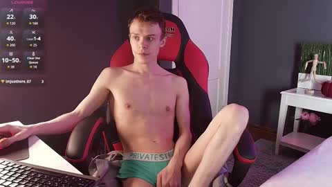 Snapshot of brad_myles chatting on 10-24-25, 02:35 Brad online show from 10-24-25, 02:35