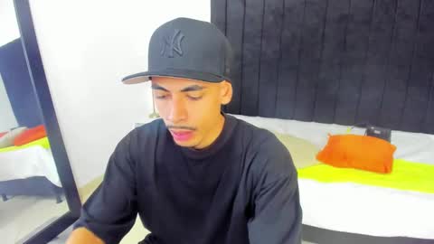 Snapshot of brad_usma chatting on 02-02-25, 04:05 BRAD USMA online show from 02-02-25, 04:05