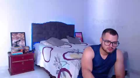 Your favorite couple and the best butt on Chatur online show from 02-20-25, 04:57