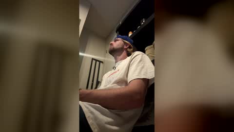 braden_thompson2012 online show from 04-14-26, 05:46