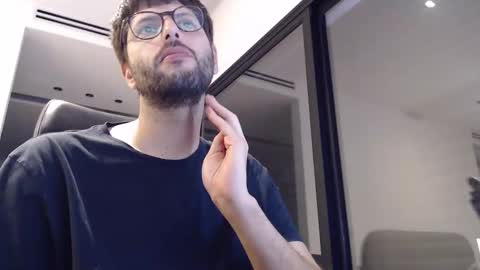 Snapshot of brads91 chatting on 12-04-24, 06:17 brads online show from 12-04-24, 06:17