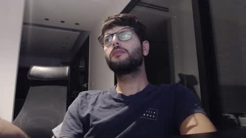 Snapshot of brads91 chatting on 11-07-25, 10:54 brads online show from 11-07-25, 10:54