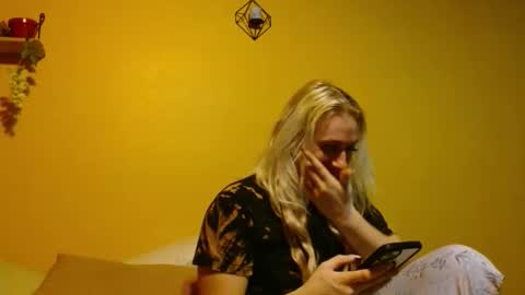 i am a naughty jedi knight online show from 03-16-26, 06:06