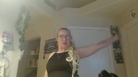 i am a naughty jedi knight online show from 07-01-26, 02:02