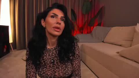 Lunaria online show from 04-22-26, 03:20