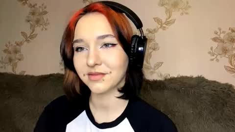 Snapshot of brandevega chatting on 02-04-26, 06:25 Emily online show from 02-04-26, 06:25