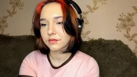 Snapshot of brandevega chatting on 02-05-26, 05:17 Emily online show from 02-05-26, 05:17