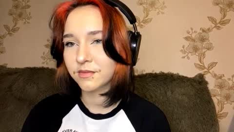 Snapshot of brandevega chatting on 02-06-26, 05:27 Emily online show from 02-06-26, 05:27