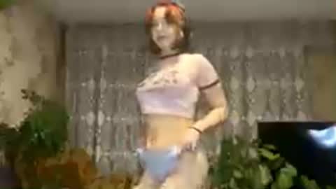 Snapshot of brandevega chatting on 03-10-26, 05:29 Emily online show from 03-10-26, 05:29