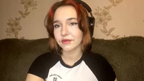 Snapshot of brandevega chatting on 03-19-26, 05:17 Emily online show from 03-19-26, 05:17