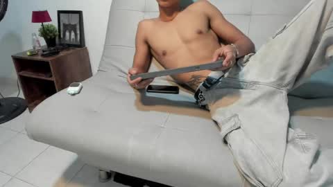 brandom_brook online show from 04-19-26, 04:12