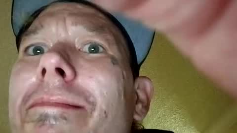 Snapshot of brandonhill82 chatting on 04-08-26, 12:32 brandonhill82 online show from 04-08-26, 12:32