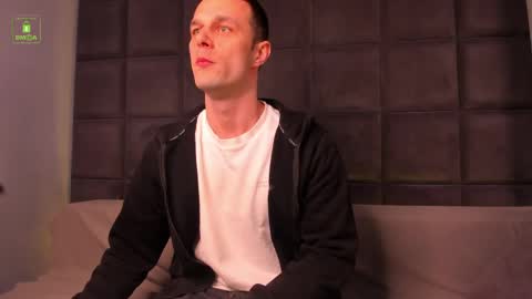 Snapshot of brandonnorriss chatting on 05-08-26, 03:50 BRANDON online show from 05-08-26, 03:50