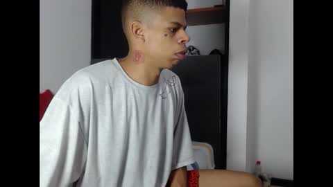 Snapshot of brandonstond chatting on 11-10-25, 03:16 Brandon online show from 11-10-25, 03:16