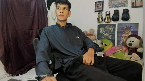 Snapshot of brandonstonexl chatting on 02-26-26, 10:31 Brandon Stone online show from 02-26-26, 10:31