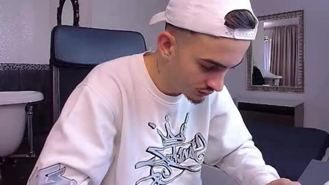 BrandonTateX online show from 11-14-25, 08:13