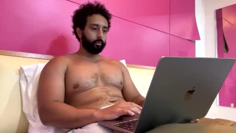 Snapshot of brandy0793 chatting on 03-04-25, 05:42 Daddy online show from 03-04-25, 05:42