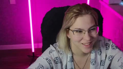 Belle  online show from 02-02-25, 03:10