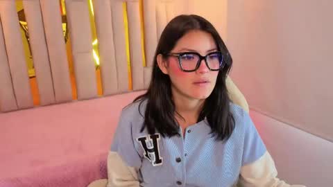 Brandy online show from 04-25-26, 01:41