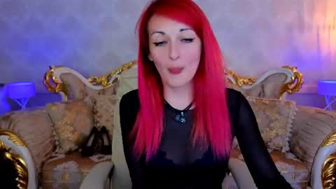 Snapshot of brandybloomm chatting on 07-07-26, 07:18 Brandybloomm online show from 07-07-26, 07:18