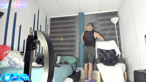 Snapshot of branfonhot chatting on 02-07-25, 09:37 Instagram twitter BRAN LOPEZ online show from 02-07-25, 09:37
