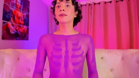   online show from 04-30-26, 05:58