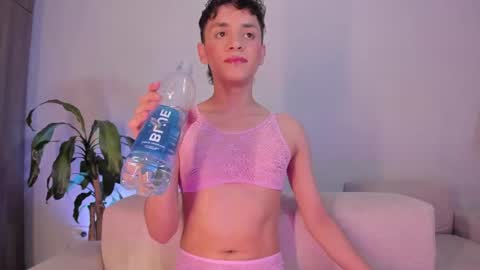   online show from 08-01-26, 10:19