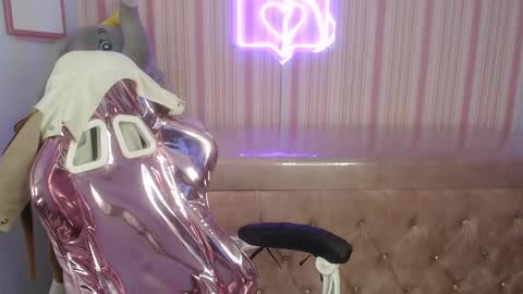 Snapshot of branndy_ch chatting on 10-01-25, 04:13 Brandy Gomez online show from 10-01-25, 04:13
