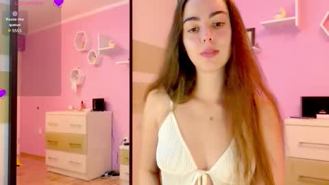 Annie online show from 10-16-25, 05:25