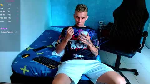 Bray Hotboy online show from 01-24-25, 07:39