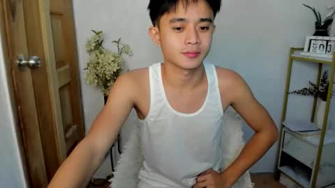 Snapshot of brazeen chatting on 10-02-25, 06:48 brazeen online show from 10-02-25, 06:48