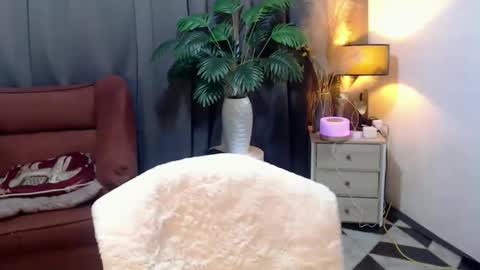 Snapshot of brazeen chatting on 05-19-26, 08:42 brazeen online show from 05-19-26, 08:42