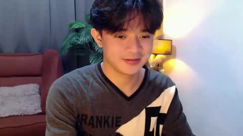 Snapshot of brazeen chatting on 05-25-26, 01:50 brazeen online show from 05-25-26, 01:50