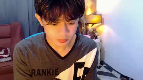 Snapshot of brazeen chatting on 05-27-26, 02:25 brazeen online show from 05-27-26, 02:25
