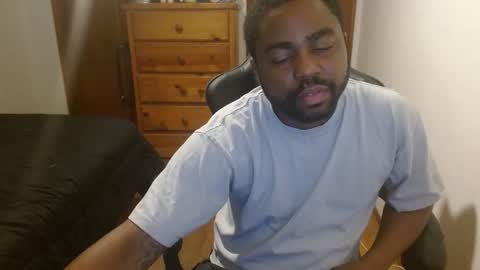 Snapshot of breadw1nnah chatting on 11-09-25, 07:50 Breadw1nnah online show from 11-09-25, 07:50