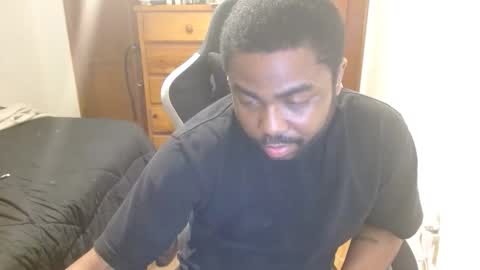 Snapshot of breadw1nnah chatting on 11-26-25, 06:03 Breadw1nnah online show from 11-26-25, 06:03