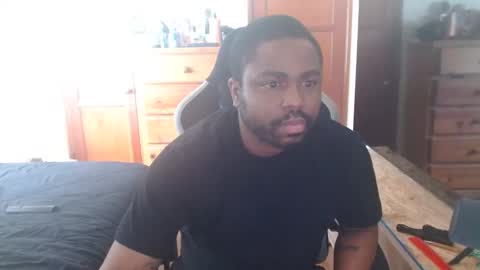 Snapshot of breadw1nnah chatting on 02-15-26, 10:06 Breadw1nnah online show from 02-15-26, 10:06