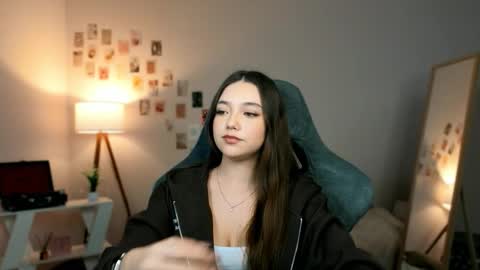 Rachel online show from 03-12-26, 07:31