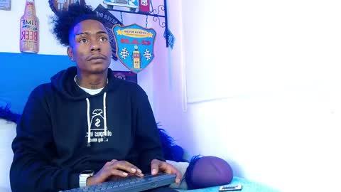 Snapshot of breazer__ chatting on 03-24-26, 08:03 breazer__ online show from 03-24-26, 08:03