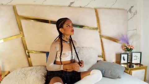 Snapshot of bree_hills chatting on 10-02-25, 06:20 Bree Hills online show from 10-02-25, 06:20