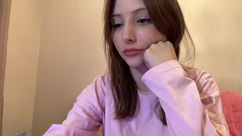 Snapshot of bree_vanis chatting on 04-06-26, 03:13 Angel online show from 04-06-26, 03:13