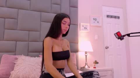 Bree  online show from 02-13-25, 12:00