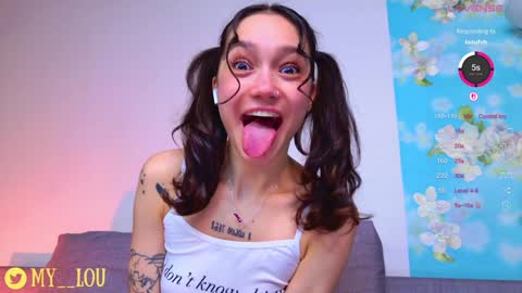 Ashley Dolce and Lou online show from 11-22-25, 03:22