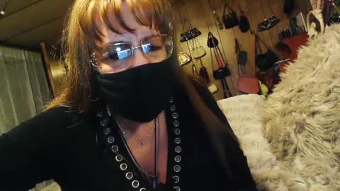 Snapshot of breezywinds963 chatting on 10-09-25, 01:36 breezywinds963 online show from 10-09-25, 01:36