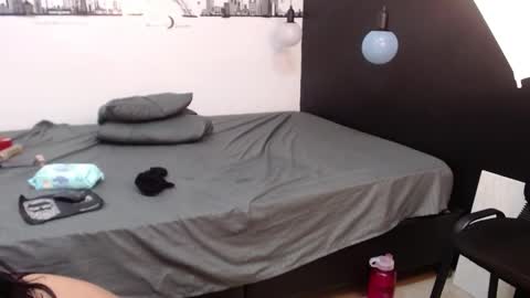 Brenda  online show from 02-09-25, 04:50