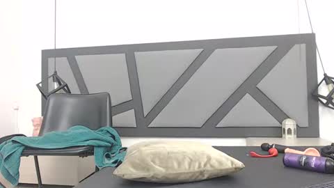 BRENDA VELASQUEZ online show from 03-09-25, 03:43