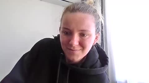 Brenda online show from 04-25-26, 11:57