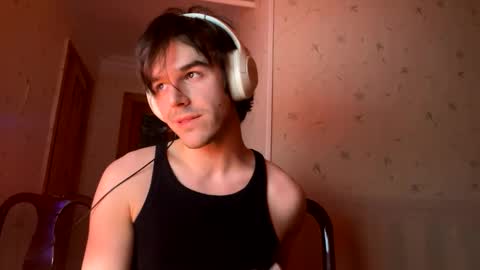 Snapshot of brendon000hardt chatting on 02-07-26, 03:16 brendon000hardt online show from 02-07-26, 03:16