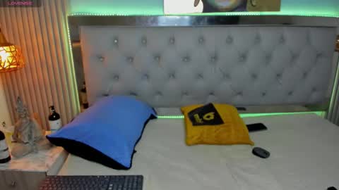 Esteban online show from 11-11-25, 06:02